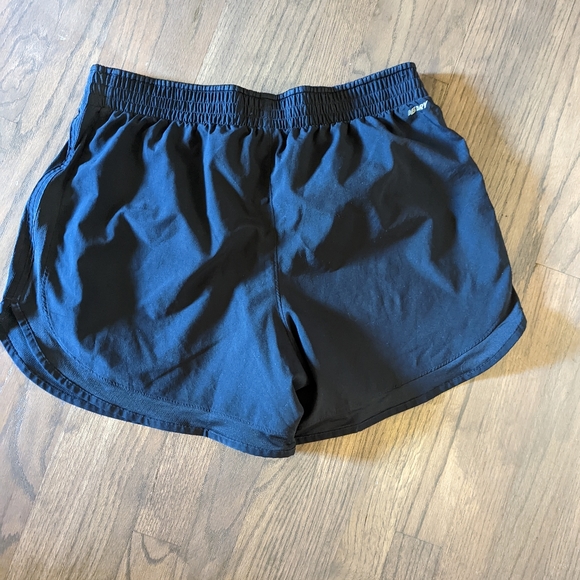 New Balance Dry running shorts - Picture 4 of 4